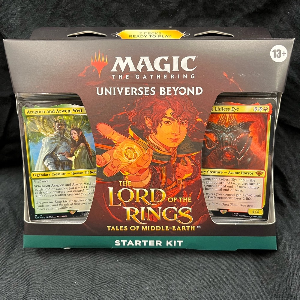 Magic: The Gathering Universes Beyond Lord of the Rings Starter Kit